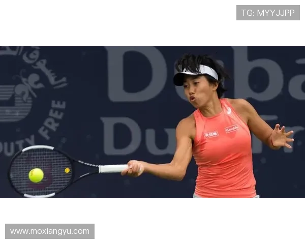 战科莫前气氛紧绷帕拉蒂奇出招